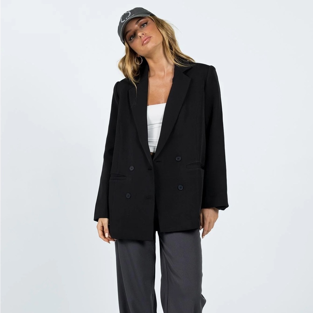 Black Wyoming Blazer